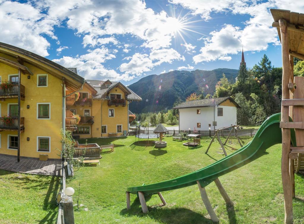 Hotel Tolderhof San Candido Esterno foto