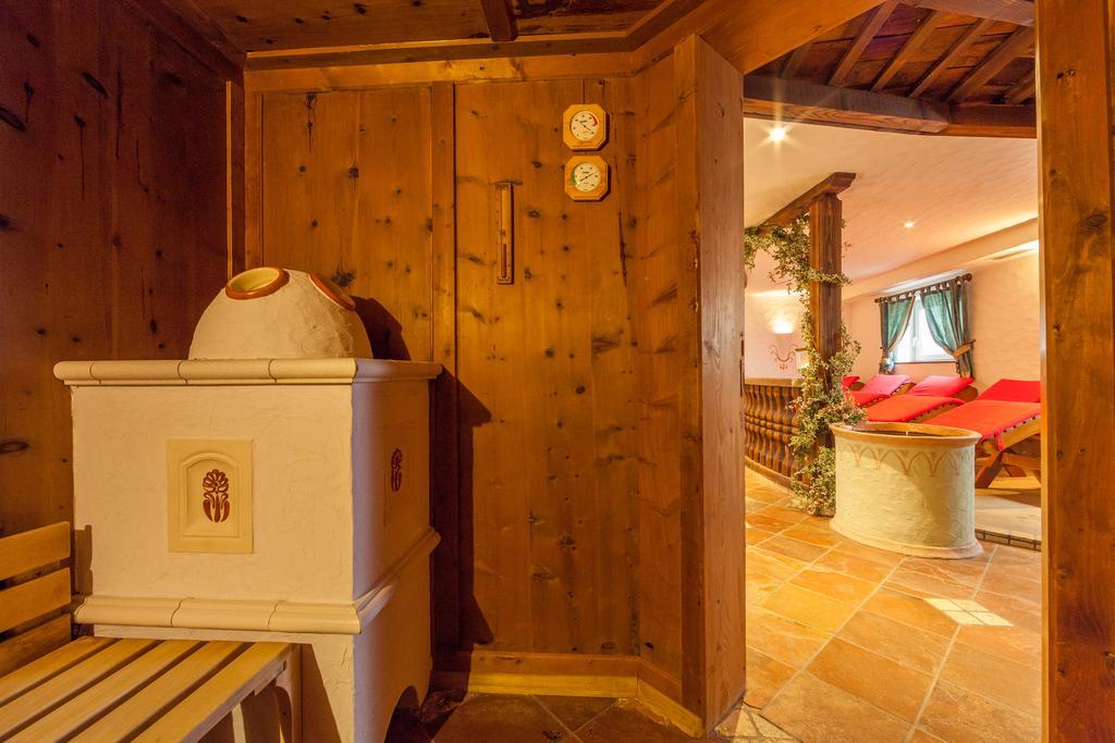 Hotel Tolderhof San Candido Esterno foto