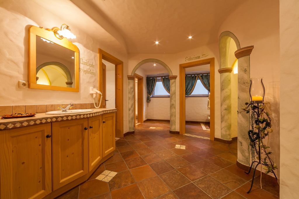 Hotel Tolderhof San Candido Esterno foto