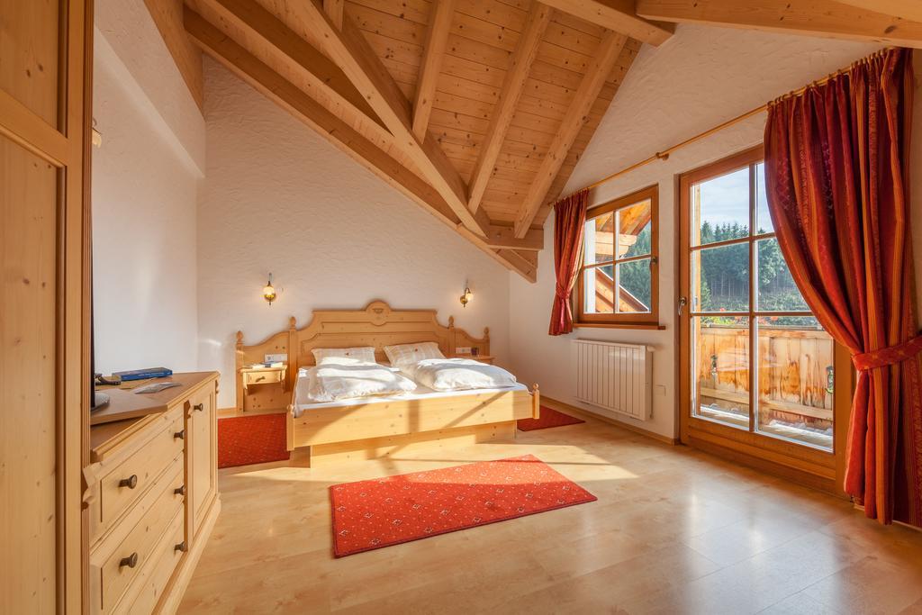 Hotel Tolderhof San Candido Esterno foto