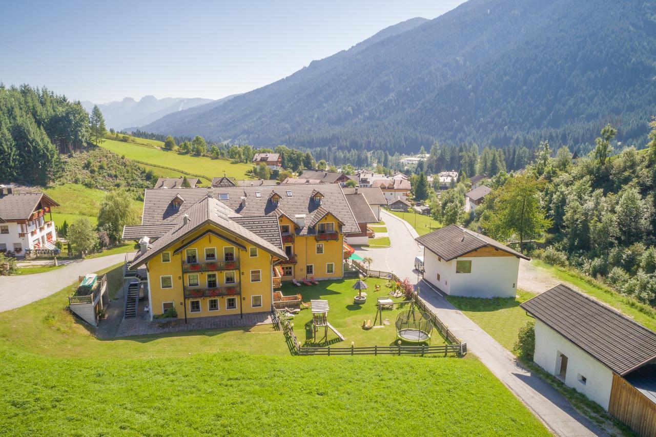 Hotel Tolderhof San Candido Esterno foto